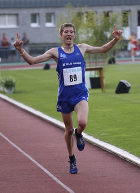 fluegel5_dm-10000m2011_stephanfoto