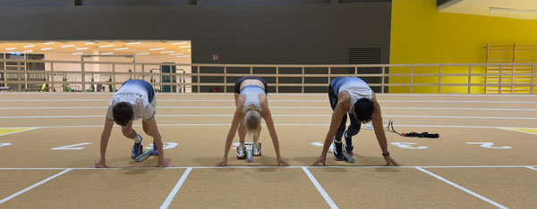 Am 22. November fällt in der neuen Regensburger Leichtathletikhalle der erste Startschuss (Foto privat) LA Halle R 2025 Tiefstart Foto privat